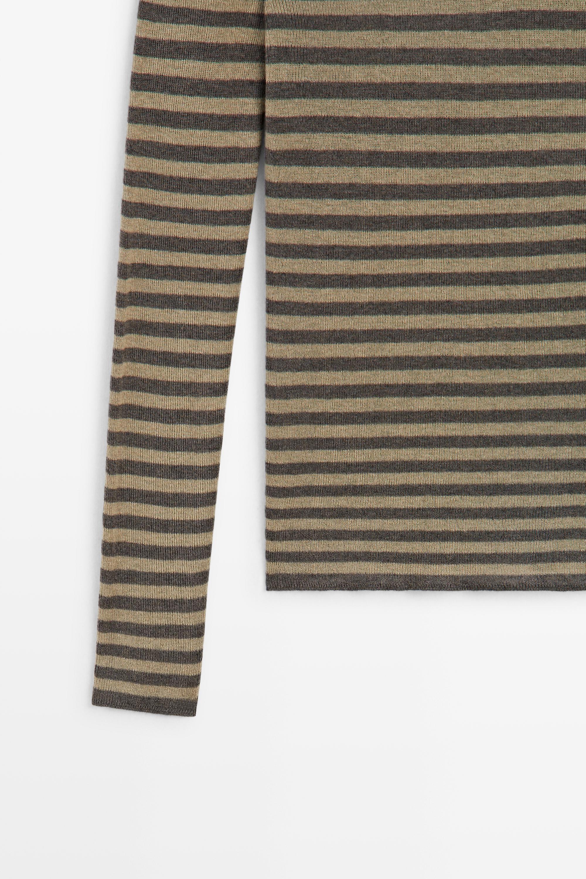 Striped turtleneck knit sweater